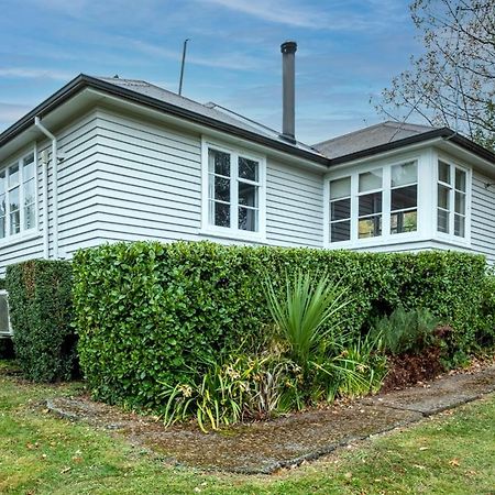 16 Torquay Tce Villa Ханмер Спрингс Екстериор снимка